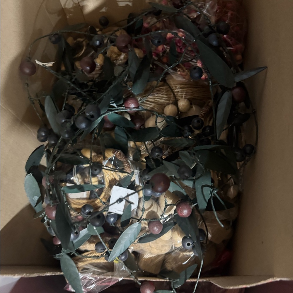 Big lot of Rustic Berry and Leaf Garland wood bead and flower